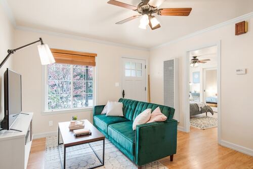 South Austin Handyman: Professional Ceiling Fan Installation for Your Living Room